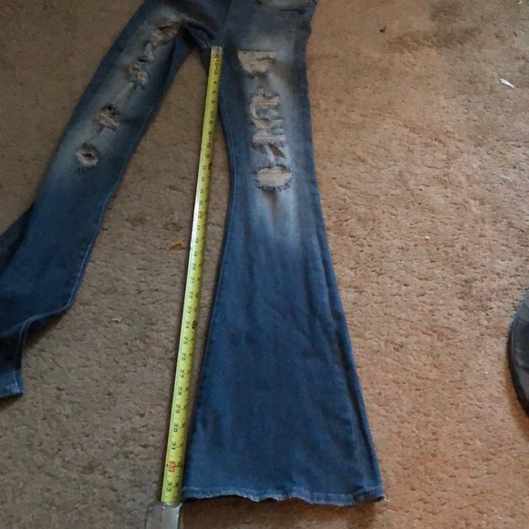 Jeans - Picture 5 of 6